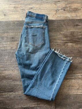 Abercrombie & Fitch The Ankle Straight Super High Rise